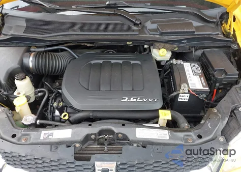 2013 Dodge Grand Caravan Crew из США, поврежденный, VIN 2C4RDGDG5DR580112